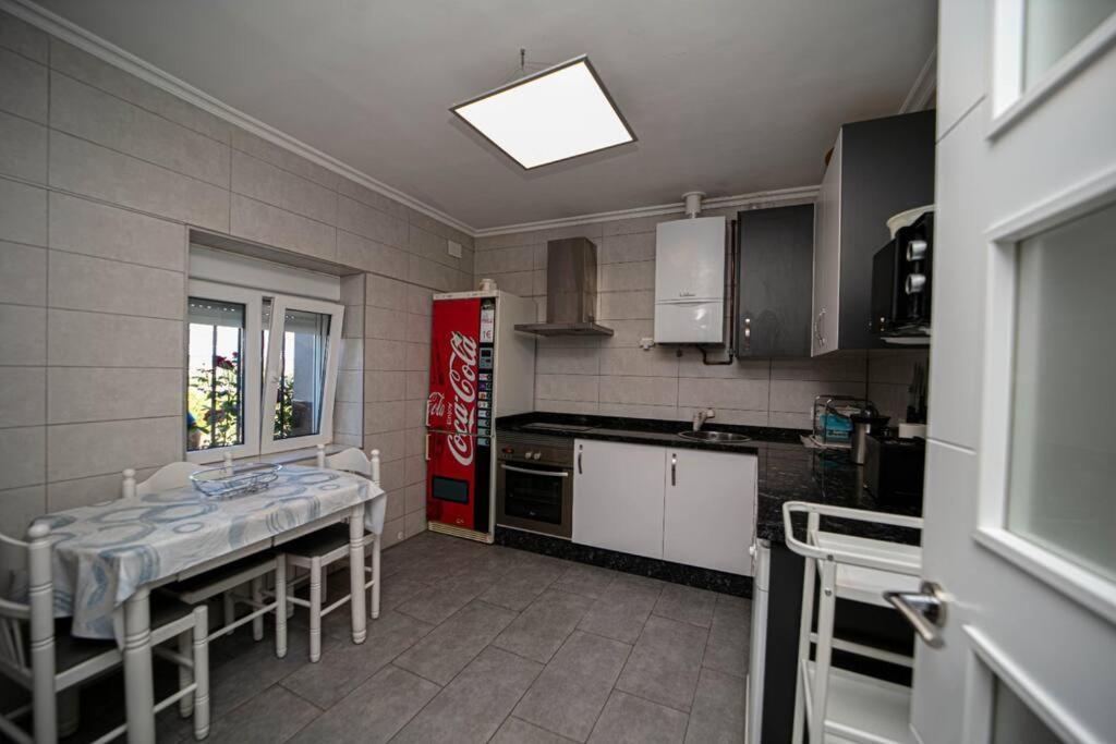 Miraleon Villa Bagian luar foto